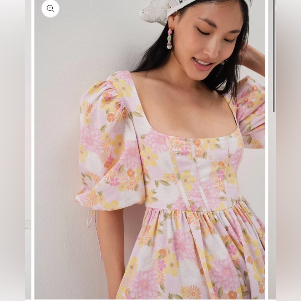 CARRIE MIDI DRESS
For Love & Lemons